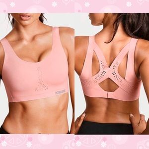 Victoria’s Secret sport angel max bra 32DD